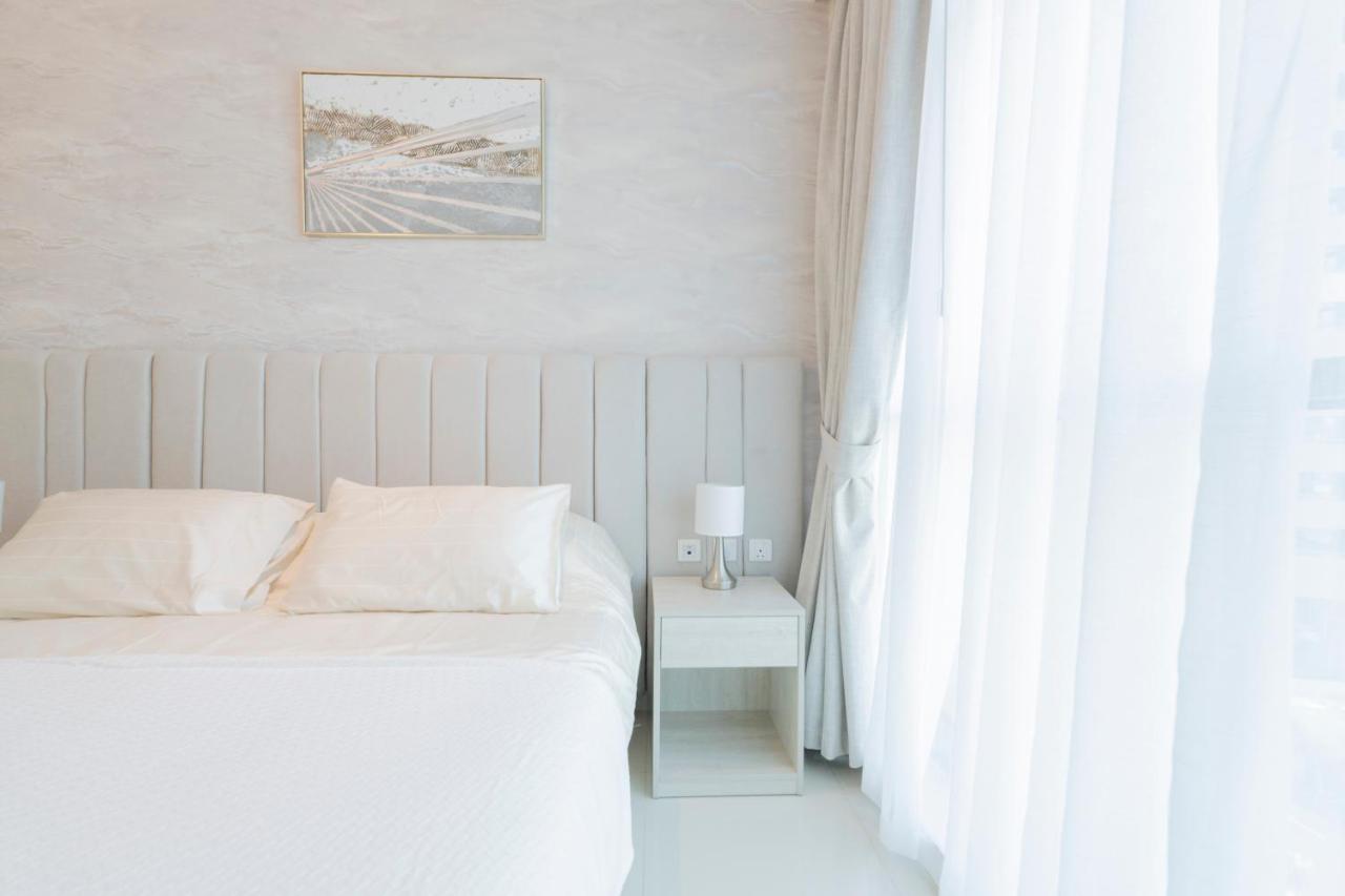 Luxury Studio, Seven Palm Residence-Palm Jumeirah Dubái Exterior foto