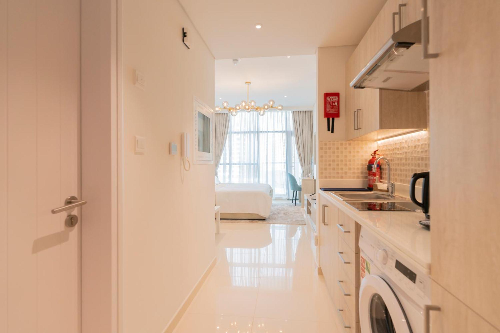 Luxury Studio, Seven Palm Residence-Palm Jumeirah Dubái Exterior foto